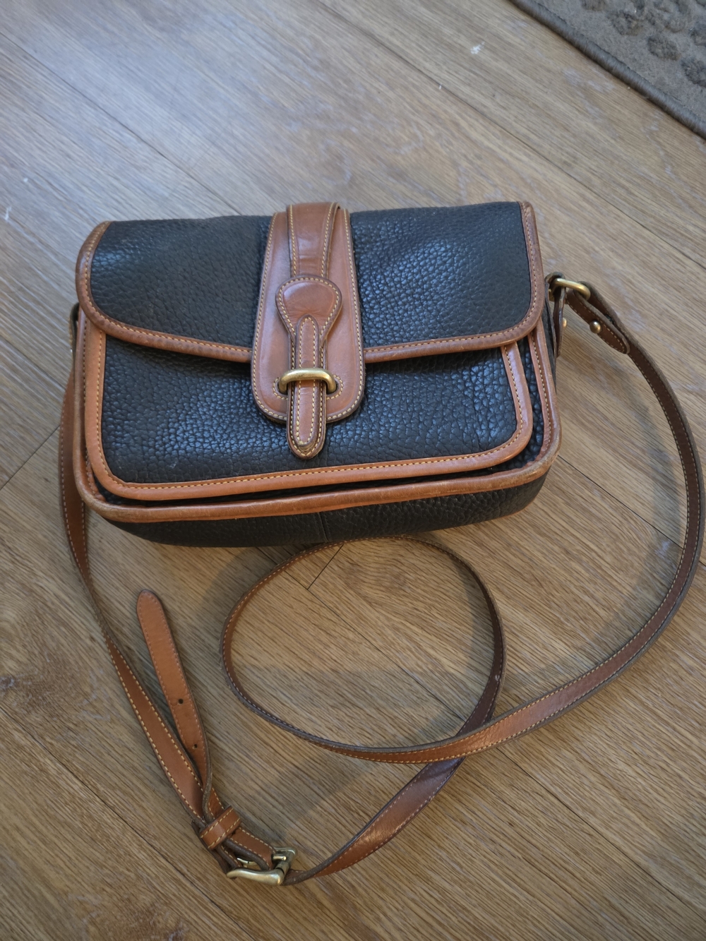 Vintage Dooney & Bourke  Black and Tan Leather Crossbody Bag